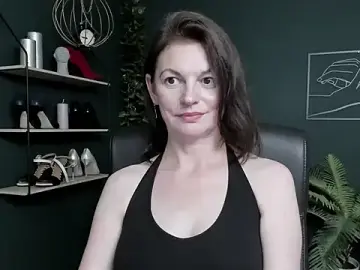 VivianWILD  live sex cam