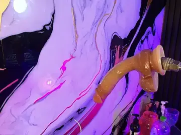 Sophiie18  live sex cam