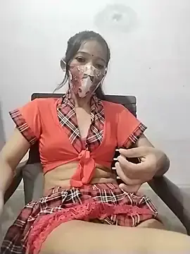 Cute-Naavya  live sex cam