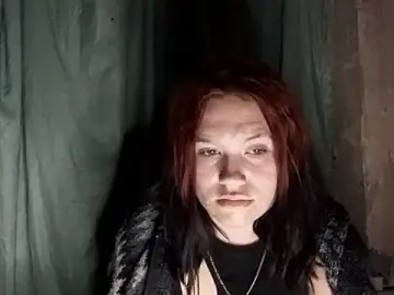 FayeWildman  live sex cam