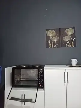 Hotytoty26  live sex cam