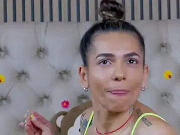 PlayfulShow  live sex cam