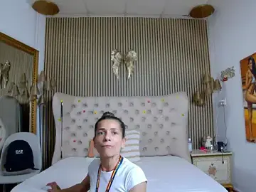 PlayfulShow  live sex cam