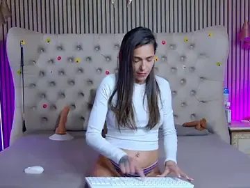 PlayfulShow  live sex cam