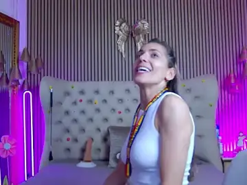 PlayfulShow  live sex cam
