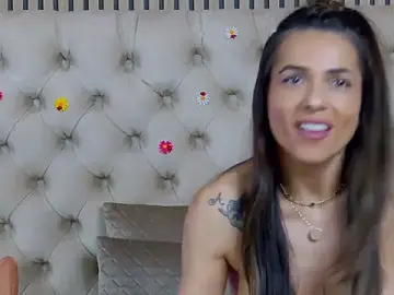 PlayfulShow  live sex cam