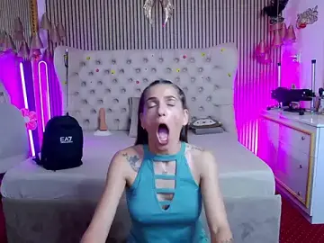 PlayfulShow  live sex cam