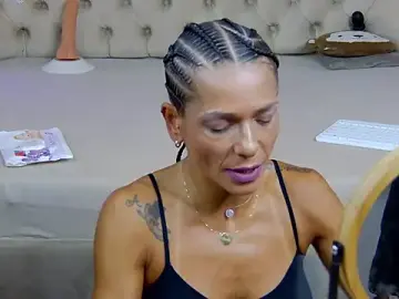 PlayfulShow  live sex cam