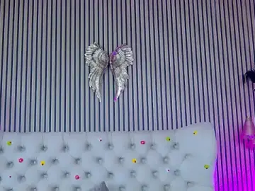 PlayfulShow  live sex cam