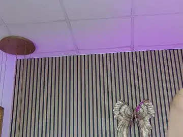 PlayfulShow  live sex cam