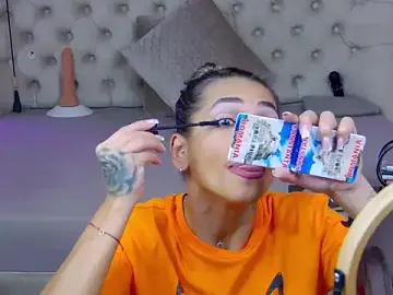 PlayfulShow  live sex cam