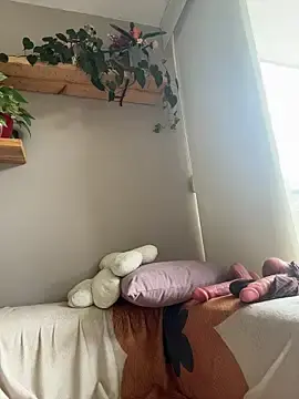 SugarTroubl33  live sex cam