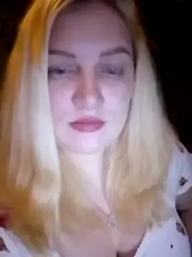 SweetyPeache  live sex cam