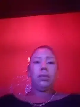 Yuri5t  live sex cam