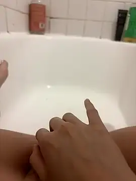 Cutieeletz  live sex cam