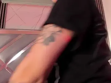 Ravenna666_  live sex cam