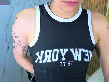 Hada_crazy_tx  live sex cam