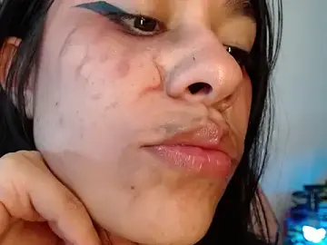 Jones_cassie  live sex cam