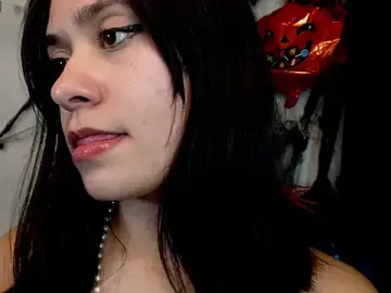 Jones_cassie  live sex cam