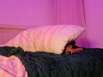 Kamila_french  live sex cam