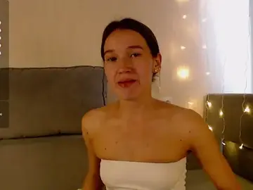 Bellla_Haddid  live sex cam