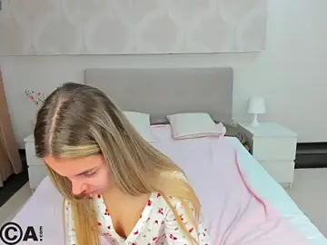 Donna_Evans  live sex cam