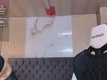 Juliet_Nasty  live sex cam