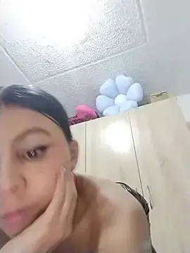 Juliet_Nasty  live sex cam