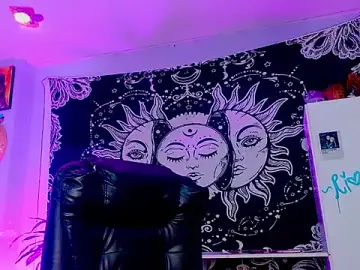 Melissahowl  live sex cam