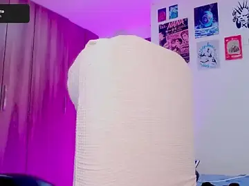 Melissahowl  live sex cam