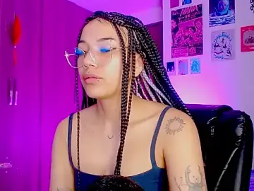 Melissahowl  live sex cam