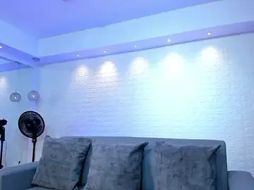 Violet_scott  live sex cam