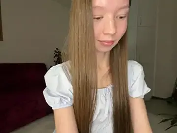 Alicenneya  live sex cam