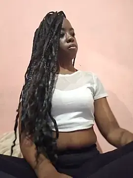 AshleyMontana  live sex cam