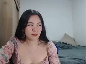 EloiseJun  live sex cam