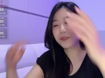 F-Yuwei  live sex cam