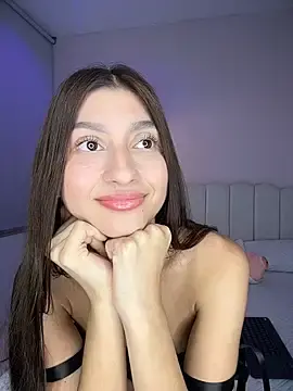Lili_doll__  live sex cam