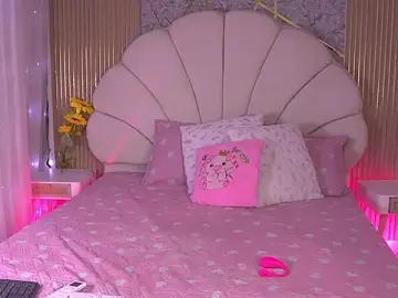 Mssburbuja  live sex cam