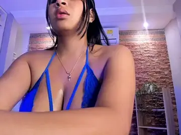 Noa_joness  live sex cam