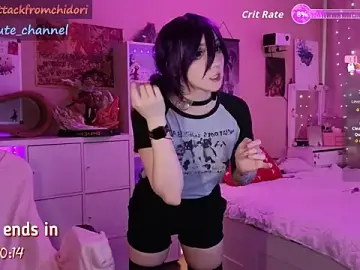Yourcutewaifu  live sex cam