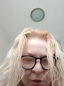 KaylaLee66  live sex cam