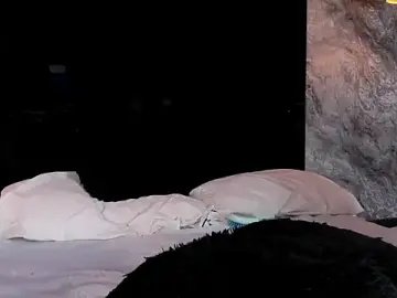 Kendall_Rous_  live sex cam