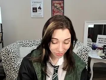 LeilaTaylors  live sex cam