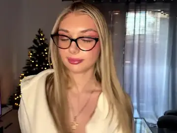 Mira_Hart  live sex cam