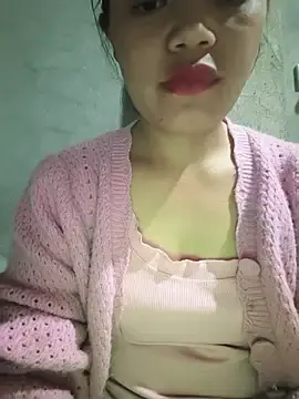 Thuy-top  live sex cam