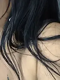 Bella_warzon  live sex cam