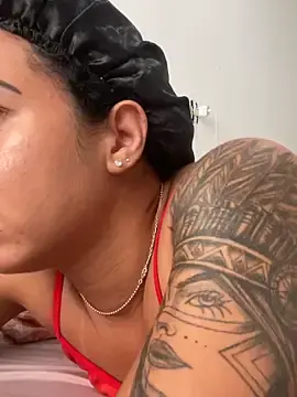 Cachinhossfd  live sex cam