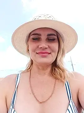 JennyOMay  live sex cam