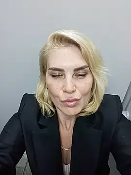 JennyOMay  live sex cam