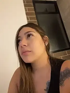 Latina_vanessa  live sex cam